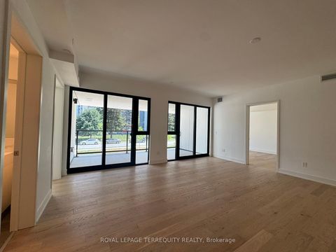 Photo 4 at 207 - 200 Keewatin Avenue, Mount Pleasant East, Toronto