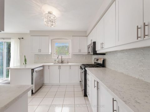 Photo 15 at 280 Bernard Avenue, Devonsleigh, Richmond Hill
