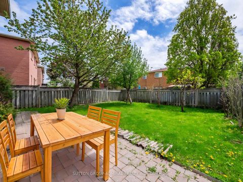 Photo 40 at 280 Bernard Avenue, Devonsleigh, Richmond Hill