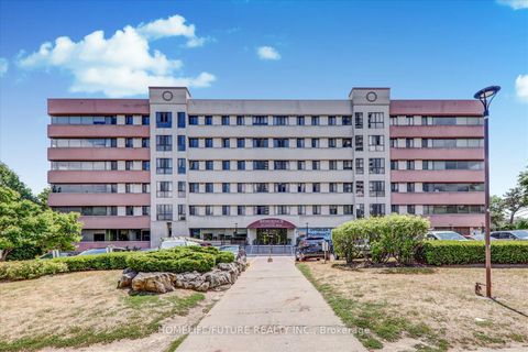 Photo 0 at 506 - 10 Gateway Boulevard, Flemingdon Park, Toronto