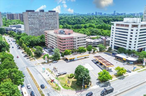 Photo 4 at 506 - 10 Gateway Boulevard, Flemingdon Park, Toronto