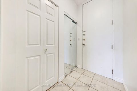 Photo 12 at 506 - 10 Gateway Boulevard, Flemingdon Park, Toronto