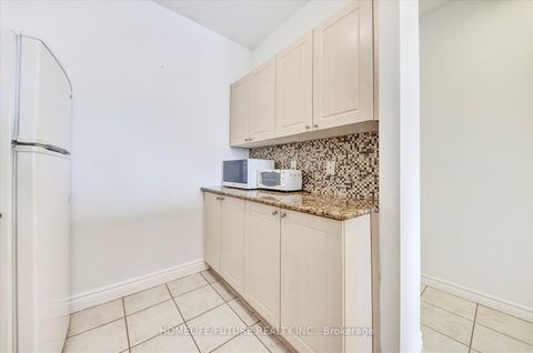 Photo 16 at 506 - 10 Gateway Boulevard, Flemingdon Park, Toronto