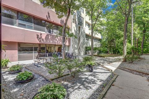 Photo 32 at 506 - 10 Gateway Boulevard, Flemingdon Park, Toronto