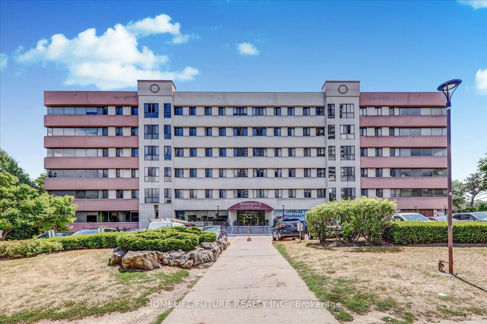 506 - 10 Gateway Boulevard, Flemingdon Park, Toronto 