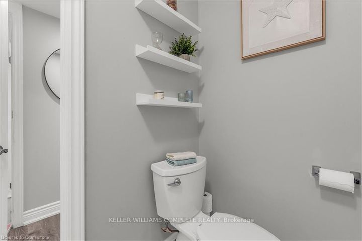 Photo 24 at 52 East 24th Street, Eastmount, Hamilton