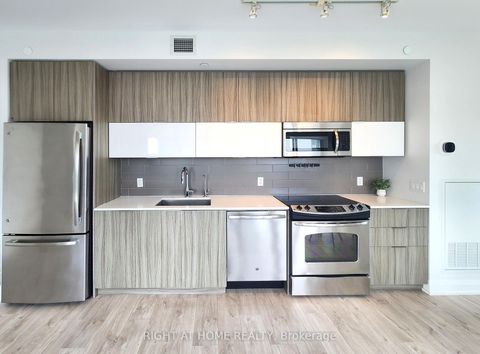 Photo 2 at 1402 - 56 Annie Craig Drive, Mimico, Toronto