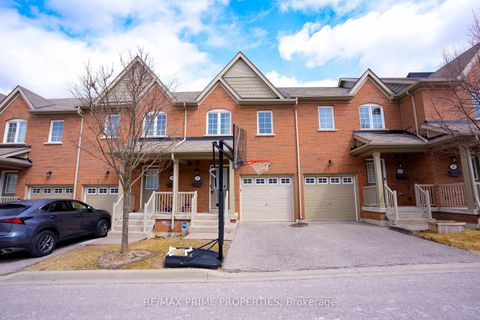 Photo 1 at 47 Edwin Pearson Street, Bayview Northeast, Aurora