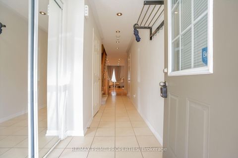 Photo 3 at 47 Edwin Pearson Street, Bayview Northeast, Aurora