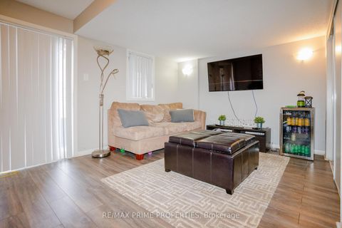 Photo 27 at 47 Edwin Pearson Street, Bayview Northeast, Aurora