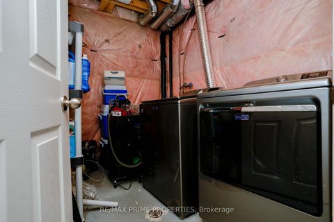 Photo 30 at 47 Edwin Pearson Street, Bayview Northeast, Aurora