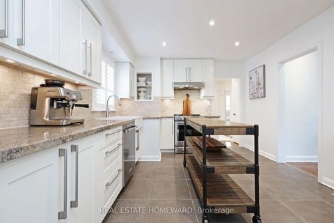 Photo 4 at 49 Greenfield Drive, City Centre West, Toronto