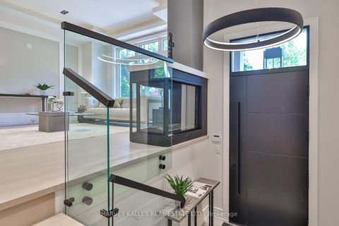 Photo 1 at 105 Donlea Drive, Leaside, Toronto