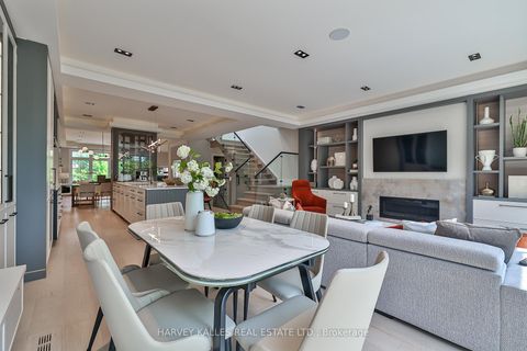 Photo 21 at 105 Donlea Drive, Leaside, Toronto