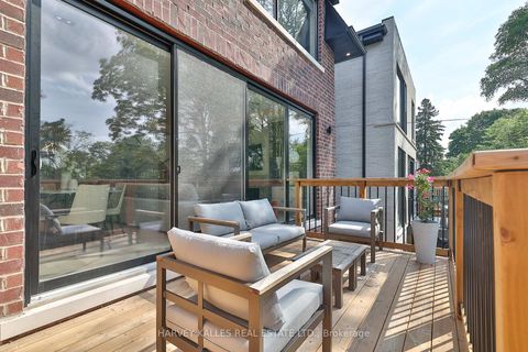 Photo 46 at 105 Donlea Drive, Leaside, Toronto