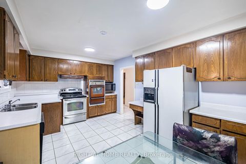 Photo 12 at 233 Faywood Boulevard, Clanton Park, Toronto