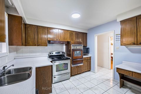Photo 14 at 233 Faywood Boulevard, Clanton Park, Toronto