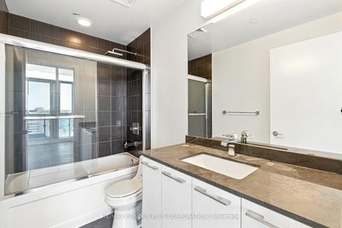 Photo 9 at Lph15 - 9471 Yonge Street, Observatory, Richmond Hill