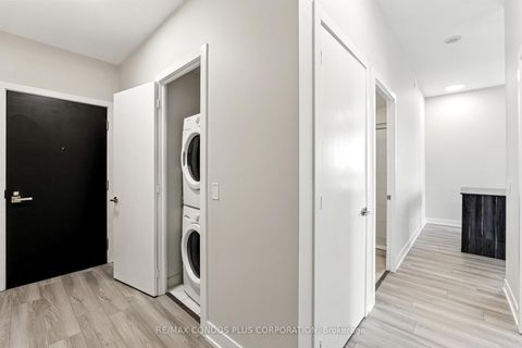 Photo 16 at Lph15 - 9471 Yonge Street, Observatory, Richmond Hill