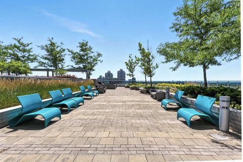 Photo 22 at Lph15 - 9471 Yonge Street, Observatory, Richmond Hill