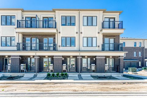 Photo 1 at 20 Matawin Lane, Headford Business Park, Richmond Hill Photo 1 at 20 Matawin Lane, Headford Business Park, Richmond Hill