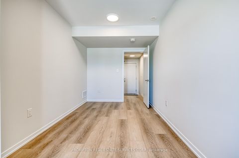 Photo 5 at 20 Matawin Lane, Headford Business Park, Richmond Hill Photo 5 at 20 Matawin Lane, Headford Business Park, Richmond Hill