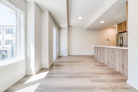 Photo 10 at 20 Matawin Lane, Headford Business Park, Richmond Hill Photo 10 at 20 Matawin Lane, Headford Business Park, Richmond Hill