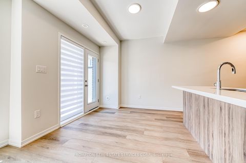 Photo 14 at 20 Matawin Lane, Headford Business Park, Richmond Hill Photo 14 at 20 Matawin Lane, Headford Business Park, Richmond Hill