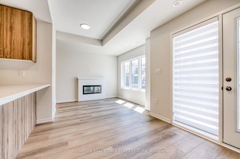 Photo 16 at 20 Matawin Lane, Headford Business Park, Richmond Hill Photo 16 at 20 Matawin Lane, Headford Business Park, Richmond Hill