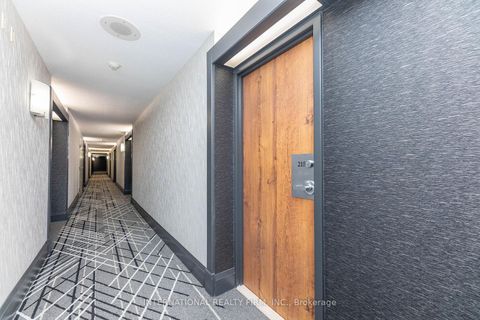 Photo 7 at 215 - 705 King Street W, Niagara, Toronto