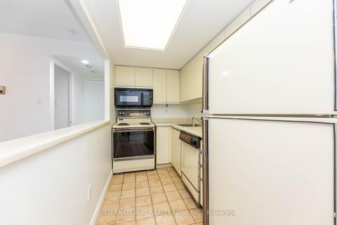 Photo 12 at 215 - 705 King Street W, Niagara, Toronto