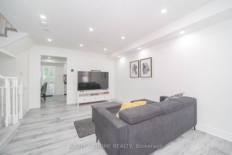 Photo 9 at 211 Andona Crescent, Centennial Scarborough, Toronto