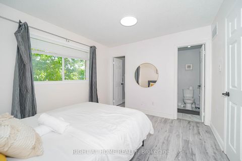 Photo 25 at 211 Andona Crescent, Centennial Scarborough, Toronto