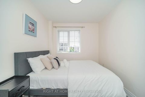 Photo 29 at 211 Andona Crescent, Centennial Scarborough, Toronto