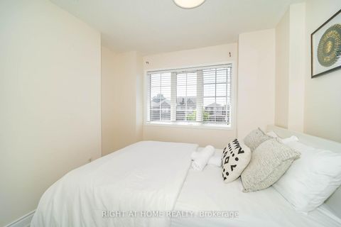 Photo 33 at 211 Andona Crescent, Centennial Scarborough, Toronto