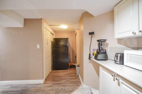 Photo 40 at 211 Andona Crescent, Centennial Scarborough, Toronto