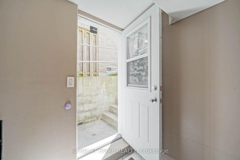 Photo 43 at 211 Andona Crescent, Centennial Scarborough, Toronto