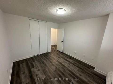Photo 8 at 1616 - 320 Dixon Road, The Westway, Toronto