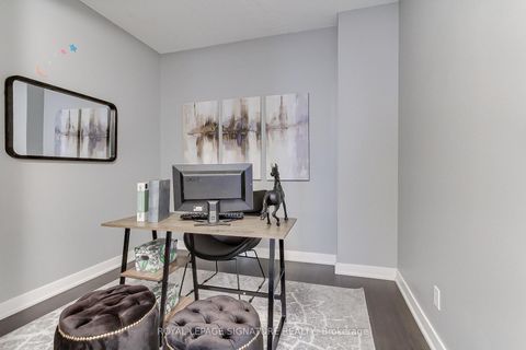 Photo 21 at 618 - 199 Richmond Street W, Waterfront Communities C1, Toronto