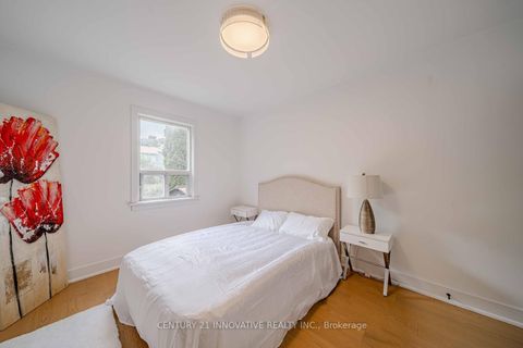 Photo 15 at 57 Leahann Drive, Dorset Park, Toronto
