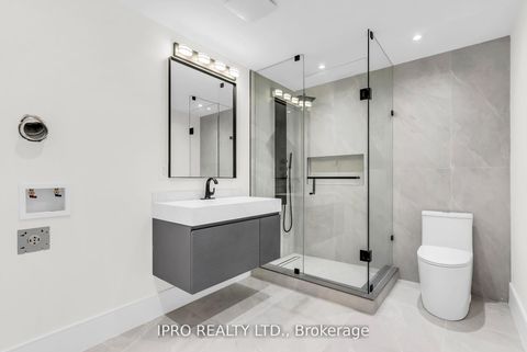 Photo 37 at 1328 Waverly Avenue, BR Bronte, Oakville