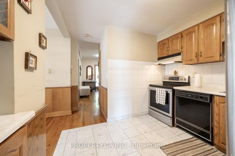 Photo 13 at 35 Pinewood Avenue, Cedarvale, Toronto