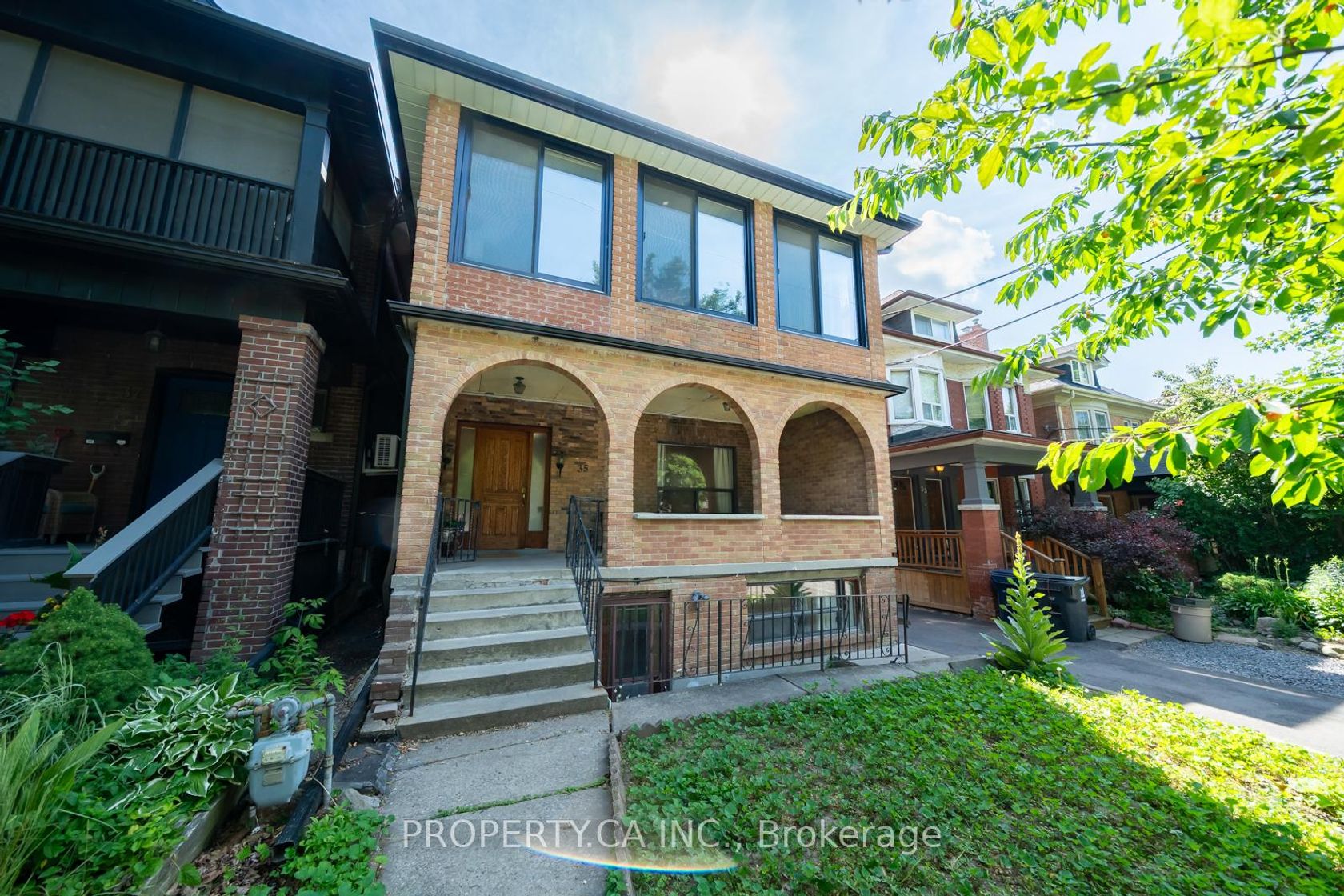 35 Pinewood Avenue, Cedarvale, Toronto 