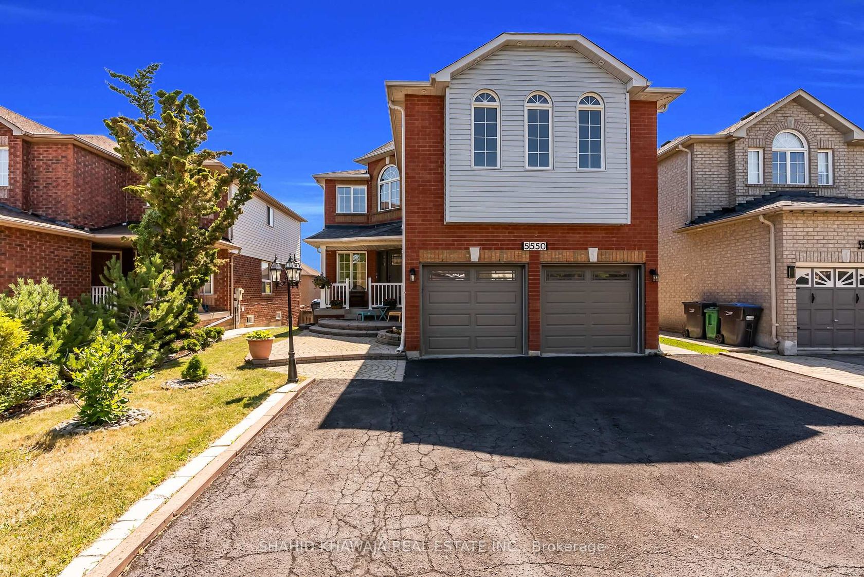 5550 Bollington Drive, East Credit, Mississauga by Loree Meneguzzi Real Estate 5550 Bollington Drive, East Credit, Mississauga