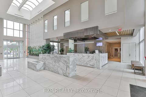 Photo 3 at 1005 - 9608 Yonge Street, North Richvale, Richmond Hill