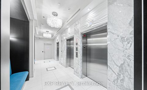 Photo 6 at 1005 - 9608 Yonge Street, North Richvale, Richmond Hill