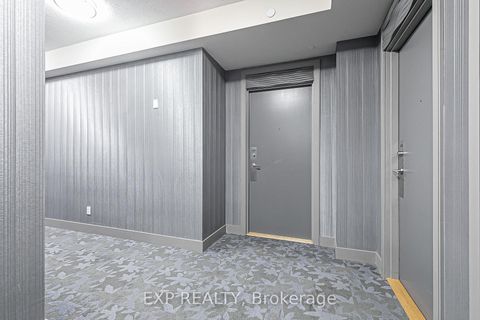Photo 7 at 1005 - 9608 Yonge Street, North Richvale, Richmond Hill