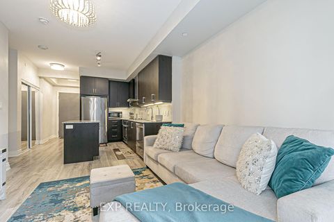 Photo 19 at 1005 - 9608 Yonge Street, North Richvale, Richmond Hill
