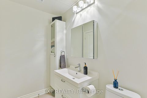 Photo 25 at 1005 - 9608 Yonge Street, North Richvale, Richmond Hill