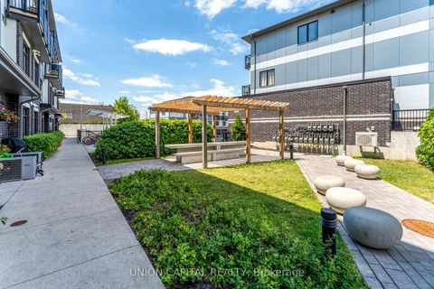Photo 16 at 1 - 6 Bicknell Avenue, Eglinton West, Toronto